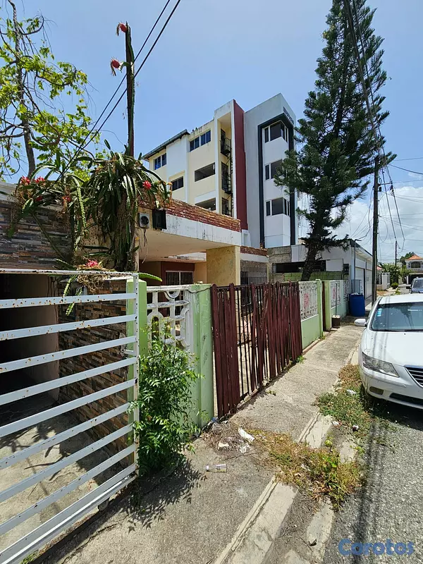casas - Vendo casa de reestructurar de oportunidad en San  3