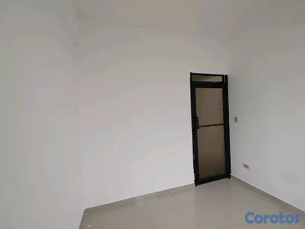 oficinas y locales comerciales - Local comercial en Alquiler en sector Don Bosco 4