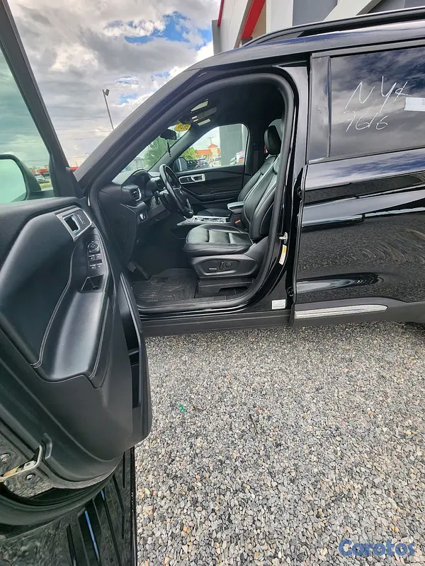 jeepetas y camionetas - 2020 Ford Explorer xlt 4x4  4