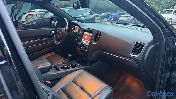 jeepetas y camionetas - Dodge Durango gt 2018 blacktop 5
