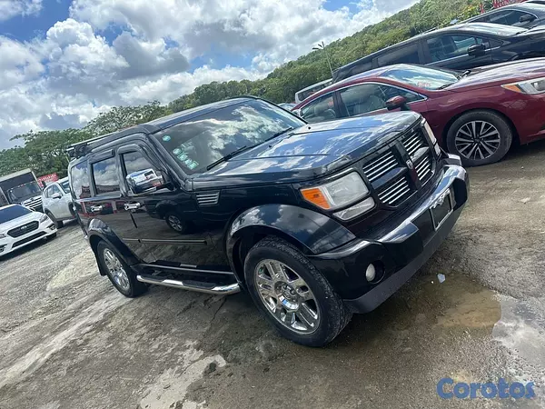 jeepetas y camionetas - Dodge nitro 2011 3