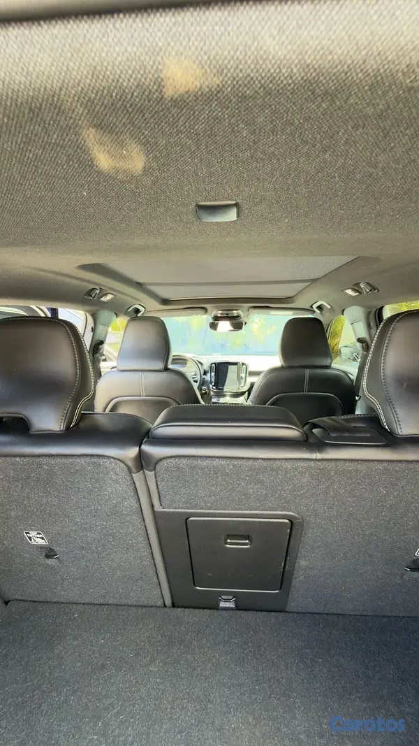 jeepetas y camionetas - VOLVO XC40 2020 3