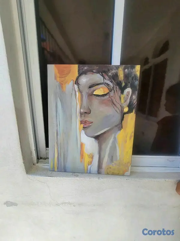 decoración y accesorios - una pintura de una mujer 3