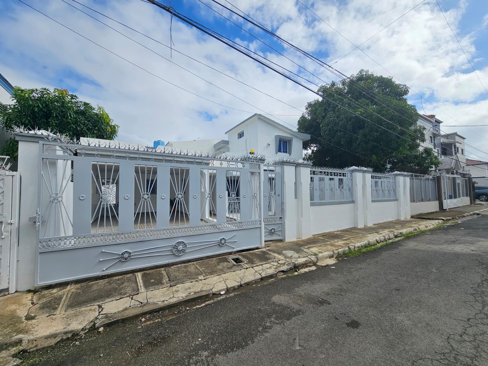 casas - Casa en Venta en San Francisco de Macorís Macoris – Urb. Piantini 0