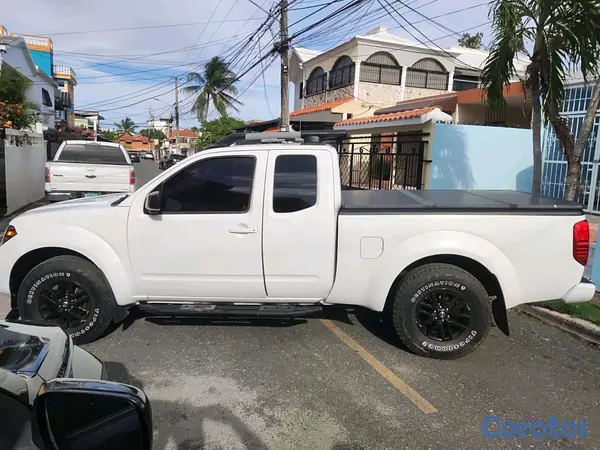 jeepetas y camionetas - NISSAN FRONTIER SV 4X4 - 2017 3
