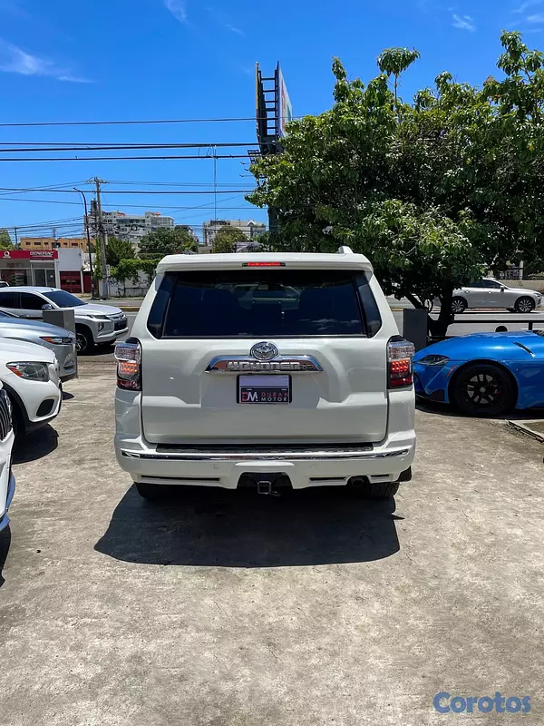 jeepetas y camionetas - Toyota 4Runner Limited 2014 8