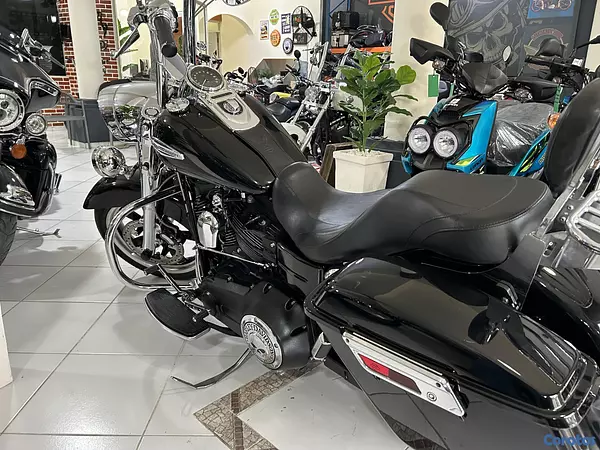 motores y pasolas - Harley Davidson Dyna Switchback  9