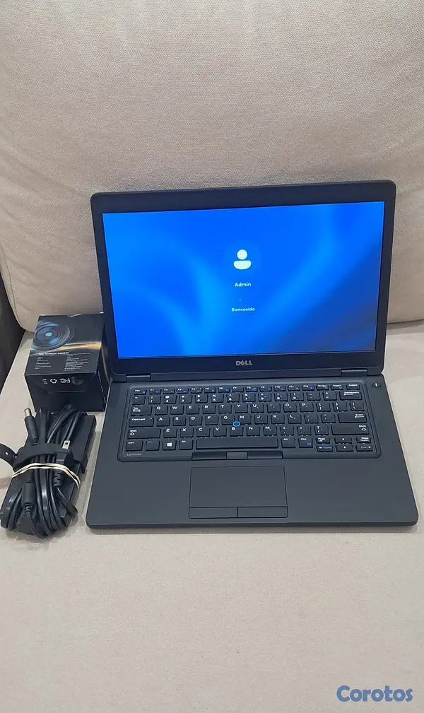 computadoras y laptops - Laptop Dell i7 12GB Ram 256GB Disco Solido Nvidia Getforce 2GB 2