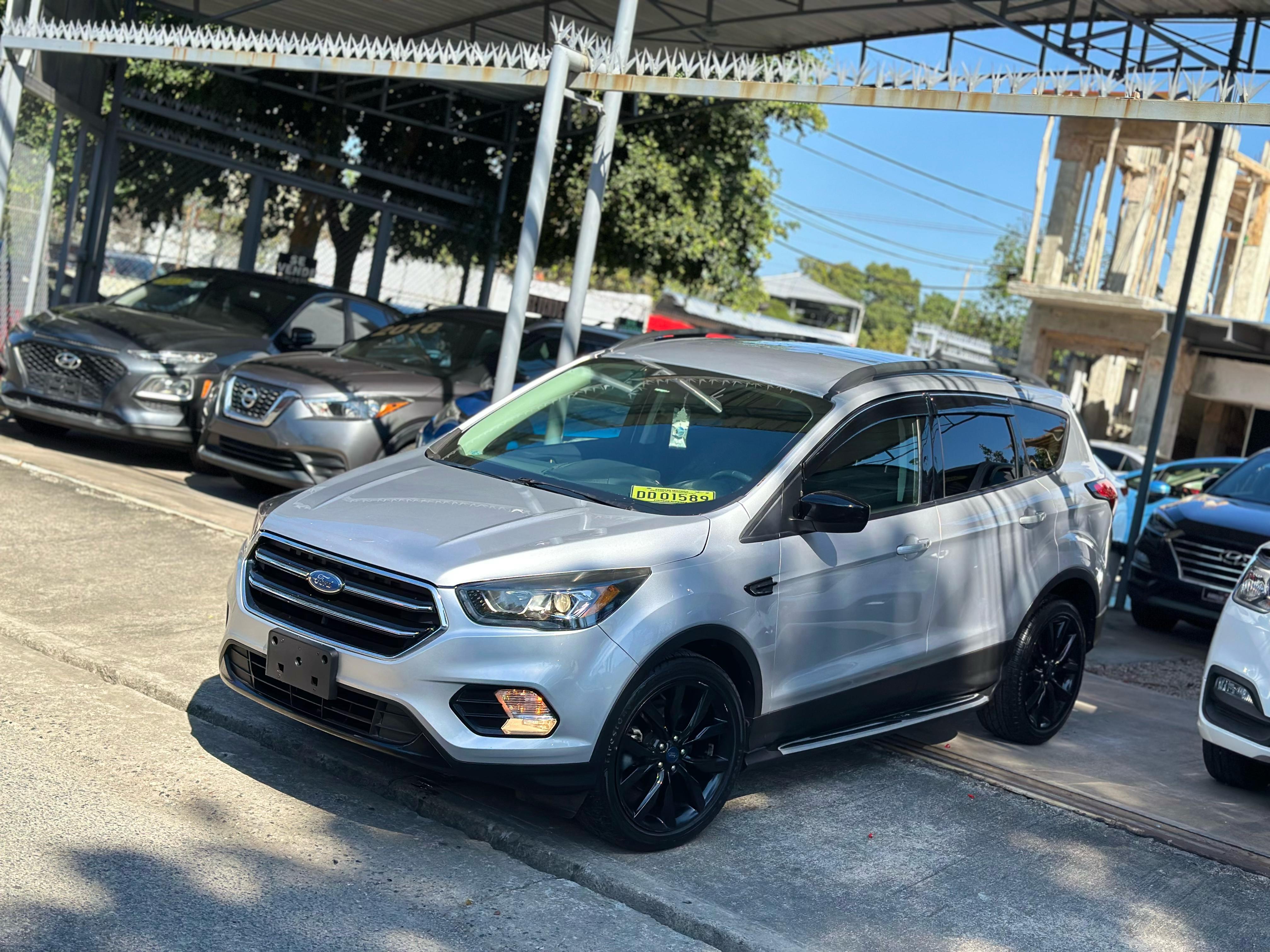 jeepetas y camionetas - 2019 FORD ESCAPE SE ECOBOOST 1