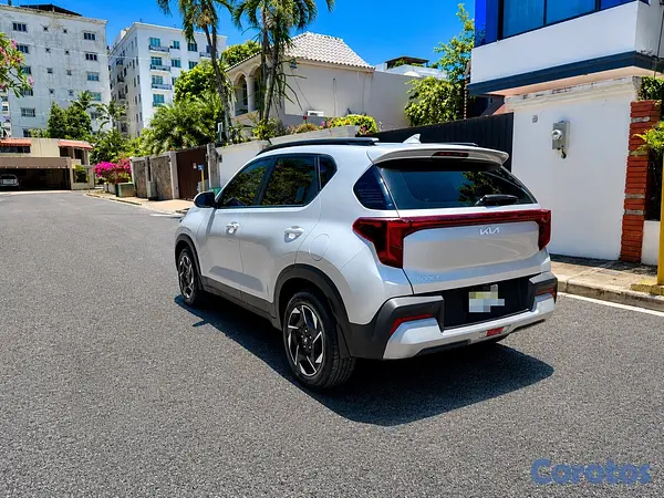 jeepetas y camionetas - Kia Sonet 2025 6
