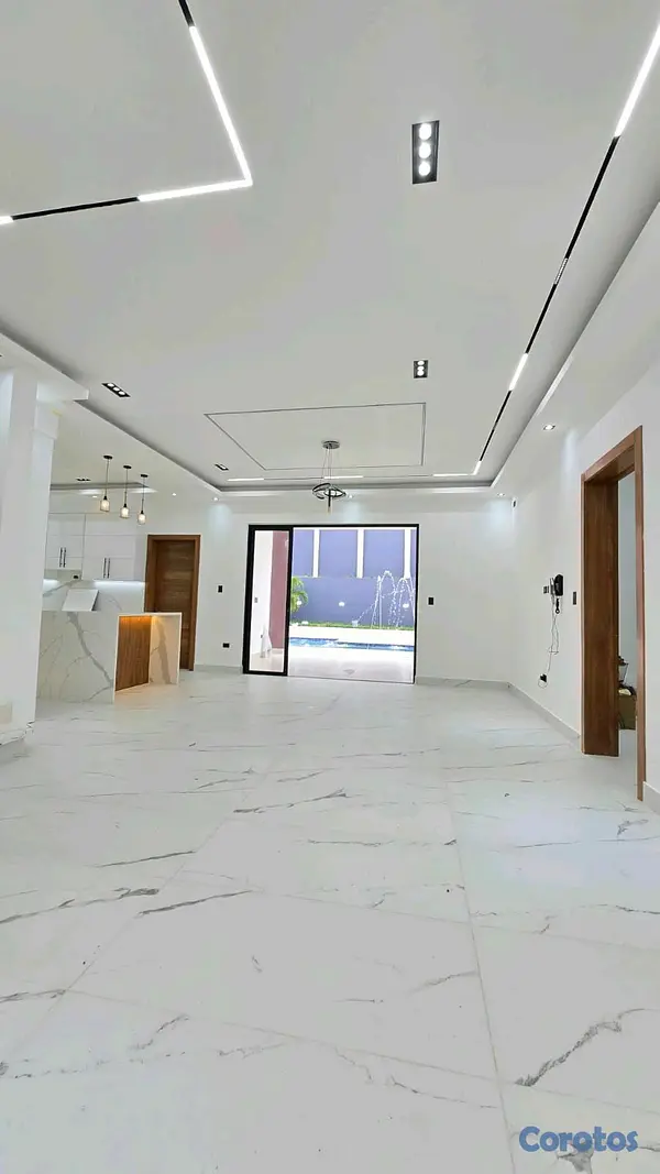 casas - villa amplia en puerto plata  4