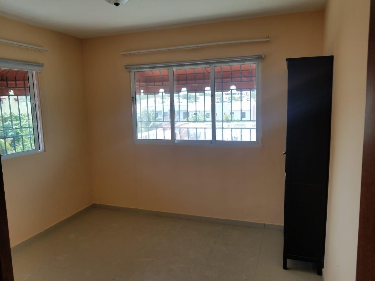 apartamentos - Alquilo apartamento tipo PentHouse en Reparto Los Tres Ojos
 3