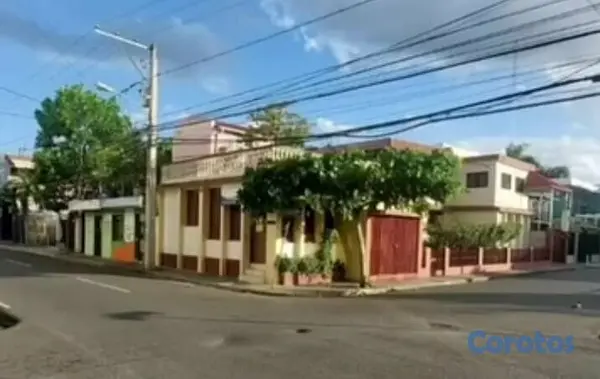 casas - Casa es La Vega – Excelente Oportunidad de Inversi 1