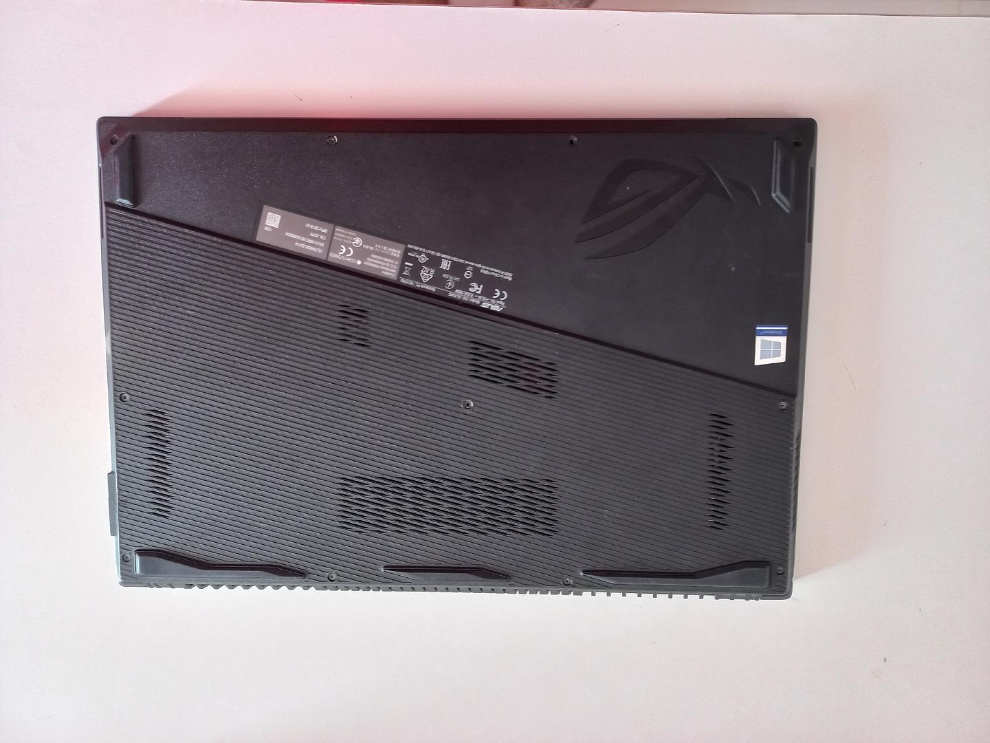 computadoras y laptops - Laptop Gamer Asus Rog Strix SCAR II  2