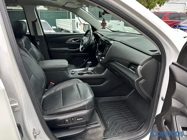 jeepetas y camionetas -  Chevrolet Traverse LT 2019 7