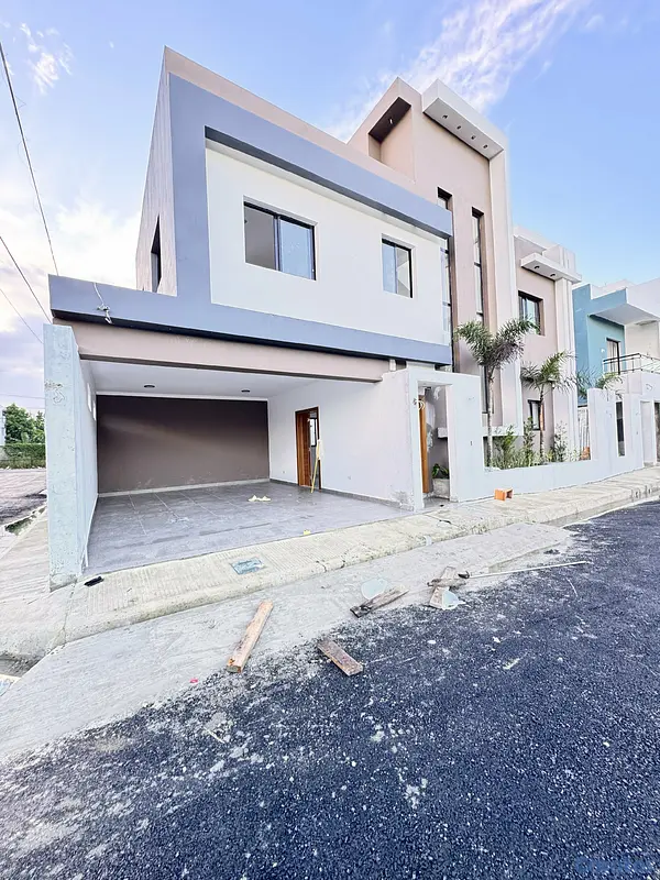 casas - venta de casa lista moderna  en la autopista de san isidro brisa oriental  2