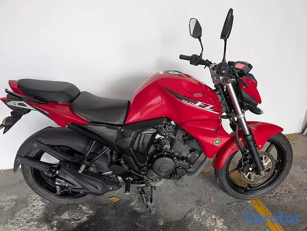 motores y pasolas - Yamaha FZ 2016 8