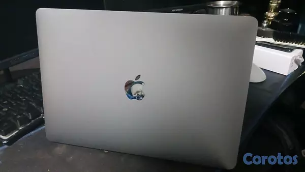 computadoras y laptops - MacBook Pro 2022 M2 13” – Excelente estado – Poco  2