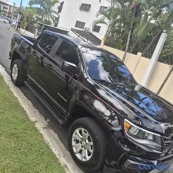 jeepetas y camionetas - VENDO CHEVROLET COLORADO LT 3