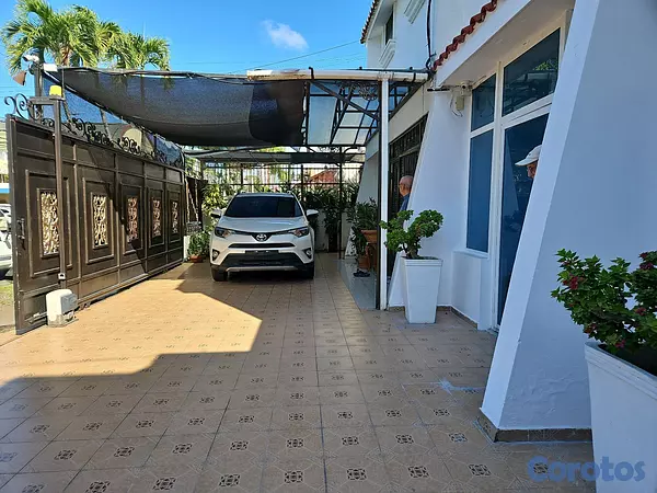 casas - Alquiler de Casa en Los prados potencial comercial  2
