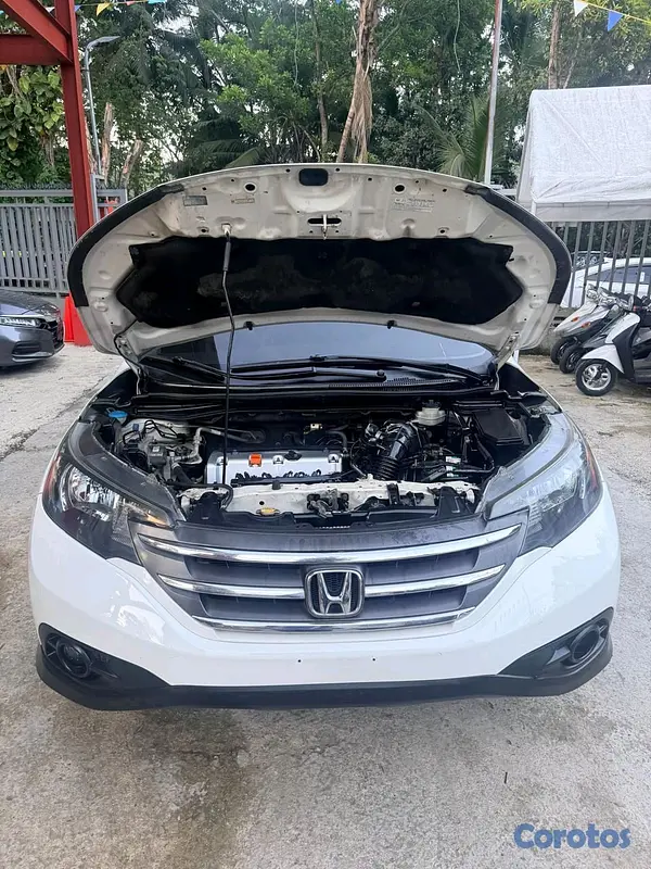 jeepetas y camionetas - Honda crv ex 2014 6
