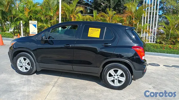 jeepetas y camionetas - Chevrolet TRAX  2020 OFERTA 7