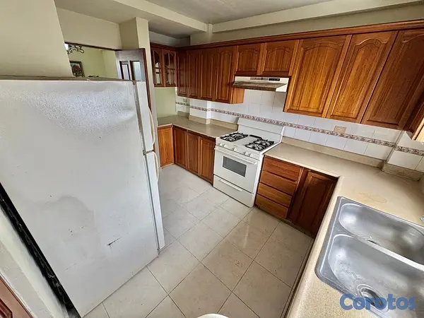 apartamentos - Apartamento en Alquiler Evaristo Morales  3