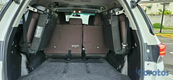 jeepetas y camionetas - Toyota fortuner 2018  7