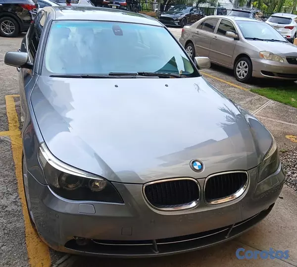 carros - BMW 525 año 2007 5