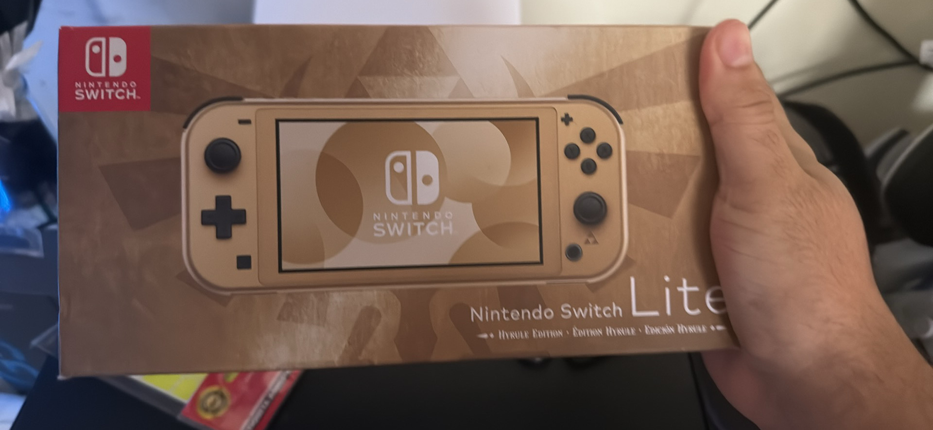 consolas y videojuegos - negociable!! Nintendo switch lite edición limitada Zelda! con accesorios 
