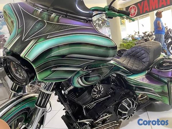 motores y pasolas - Harley Davidson Street Glide Año 2010 8