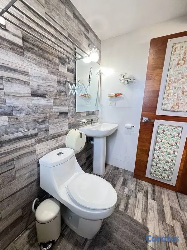apartamentos - Moderno apartamento en venta ubicado en La Esperilla.

US$430,000 9