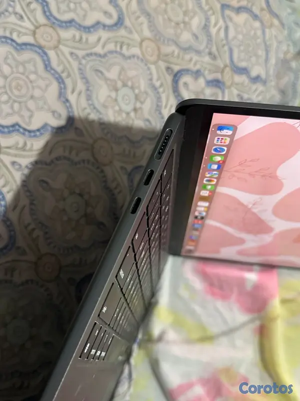 computadoras y laptops - MacBook Air 4