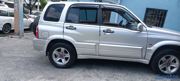 jeepetas y camionetas - suzuki Vitara 2001 Gris plateado 2