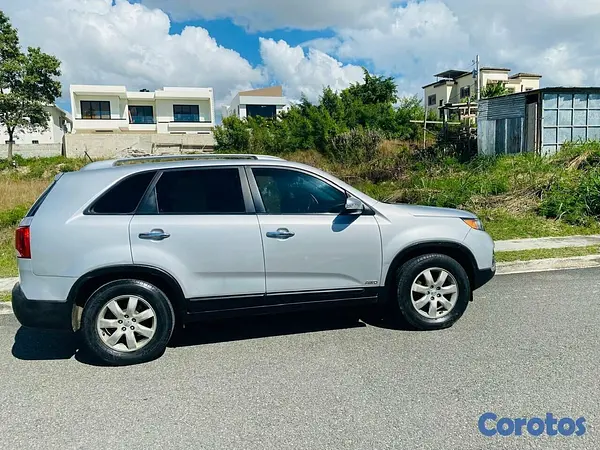 jeepetas y camionetas - VENDO KIA SORENTO 4WD AÑO 2012  12