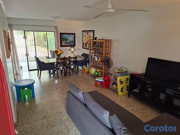 casas - Vendo Casa en el Residencial Puerta de Hierro, Santo Domingo  6