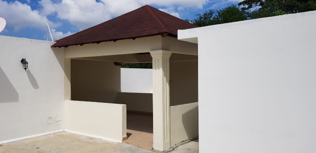 apartamentos - VENDO APARTAMENTO EN LA BEISBOLISTA PRÓXIMO A LA PROLONGACIÓN 27 0