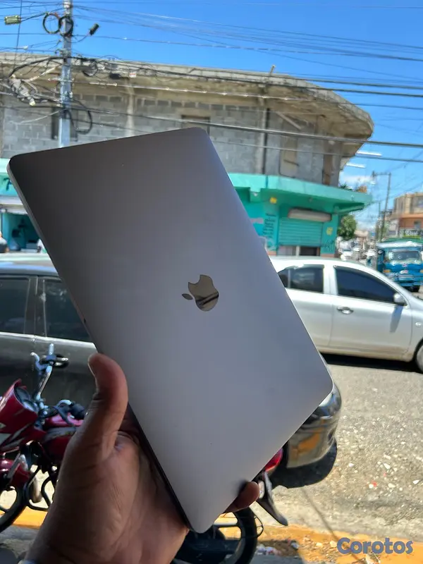 computadoras y laptops - MacBooks 💻 2017 i7 512GB  3