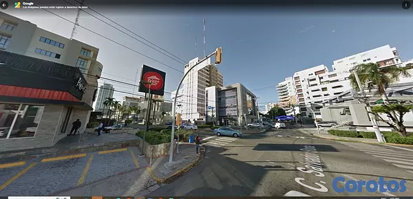 solares y terrenos - Solar en Naco de 1014 metros casi Tiradantes  3