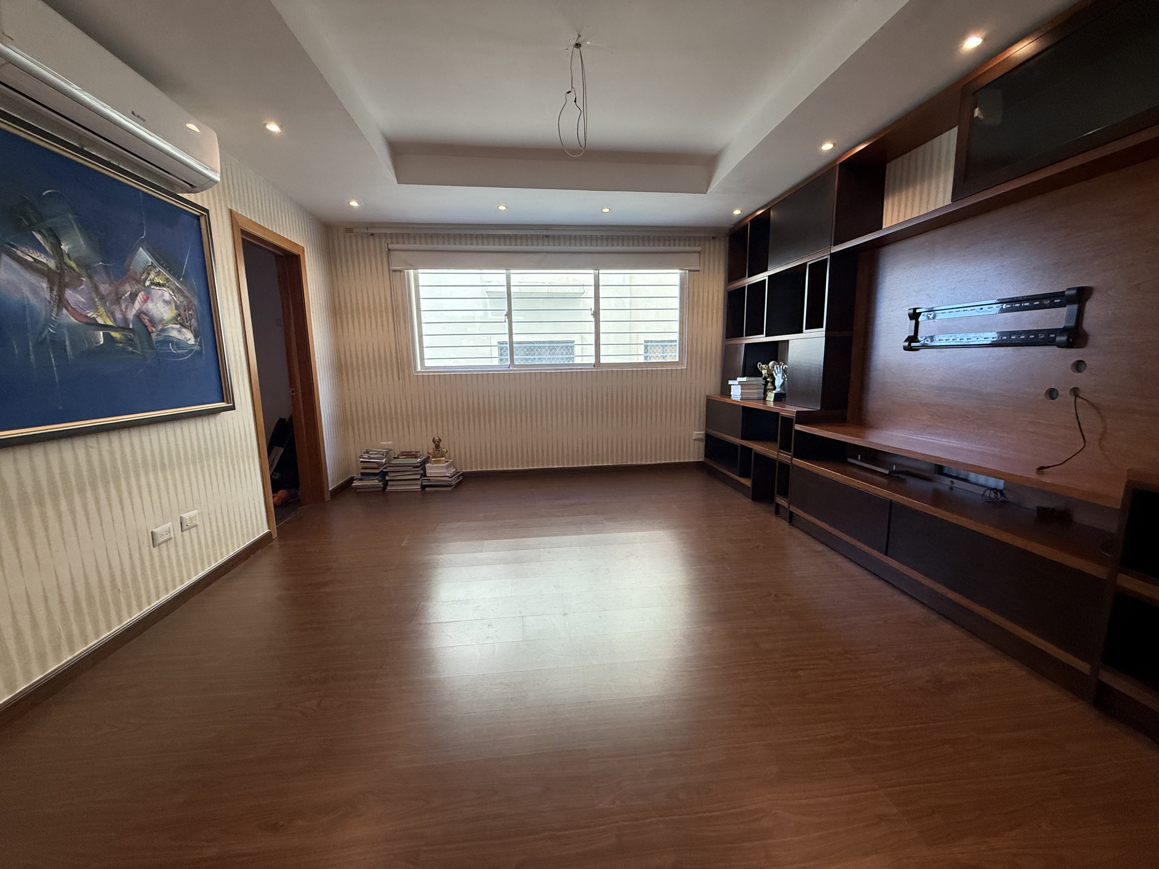 apartamentos - Vendo excelente apartamento en la zona de renacimi 2