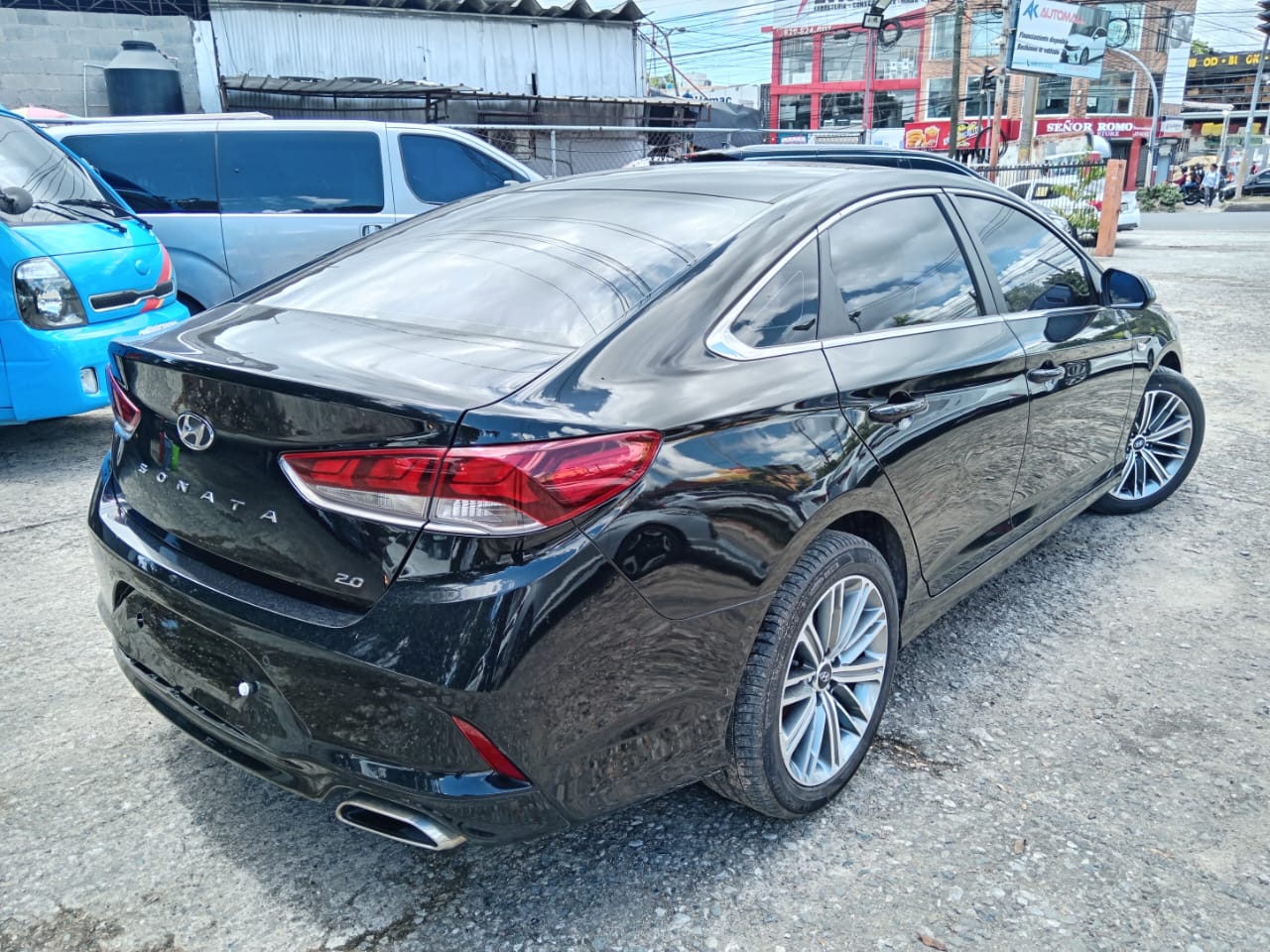 carros - HYUNDAI SONATA NEW RISE 2018 NEGRO GASOLINA 3