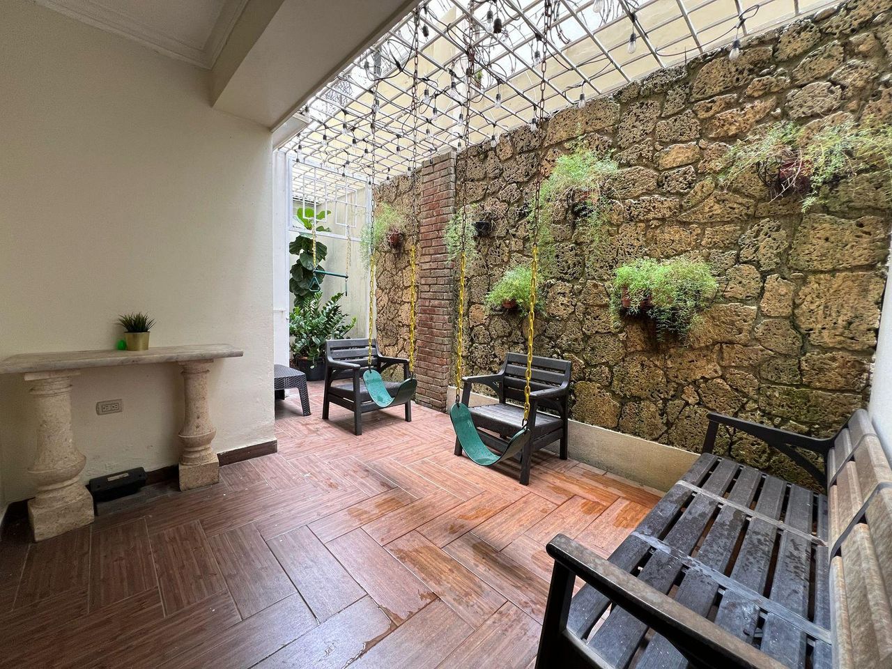 apartamentos - Venta de Apartamento en Los Prados Patio 1erpiso 0