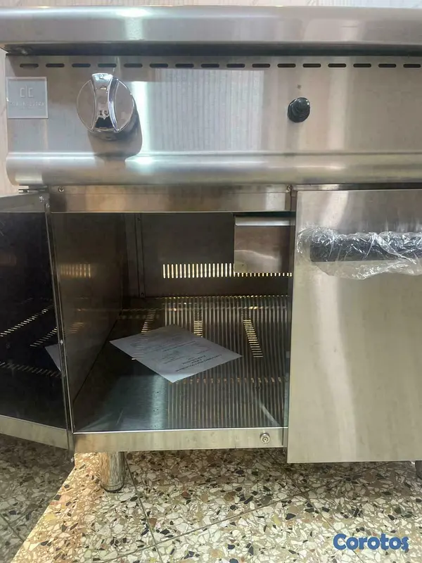 equipos profesionales - Estufa Plancha a Gas Industrial carnes vegetales  8