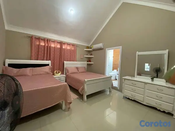 casas - Casa en Venta Cuesta Hermosa 7
