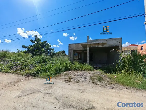 casas - Se Vende Amplia Mejora Con Su Titulo en Villa Visa 1