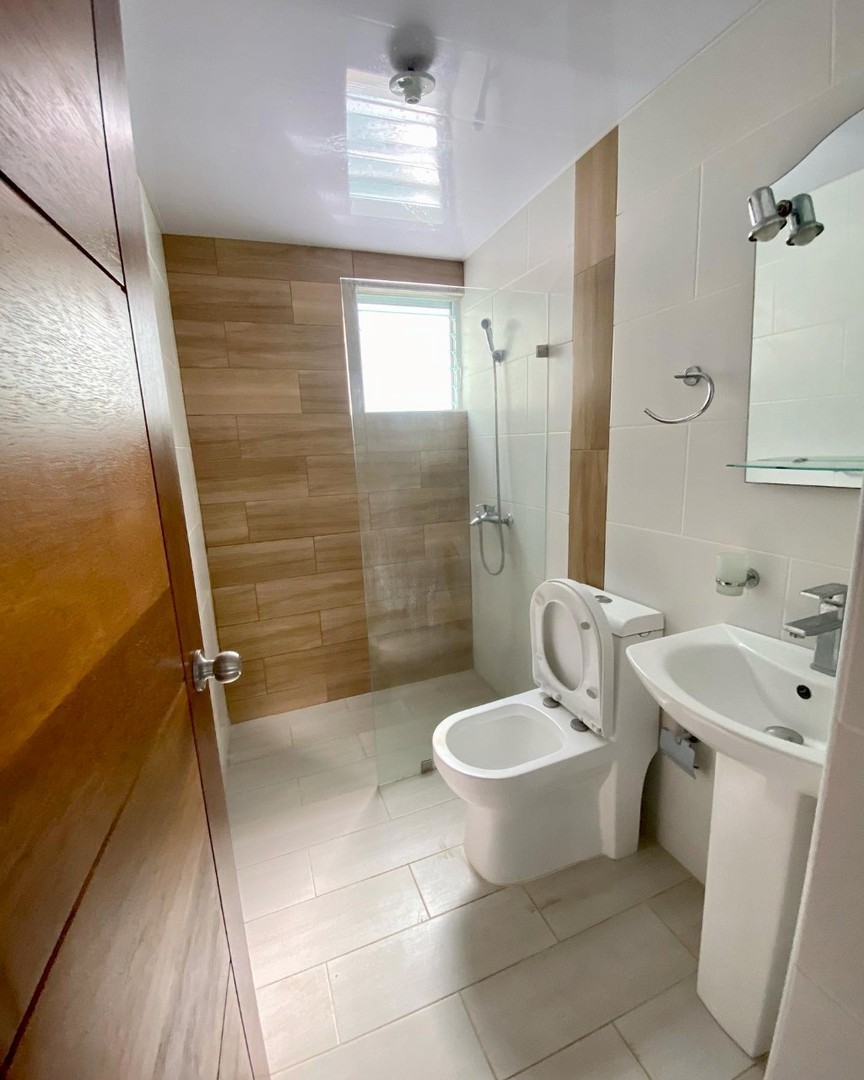 apartamentos - Vendo Hermoso Apartamento en Urbanización Mirador Del Oeste . 0