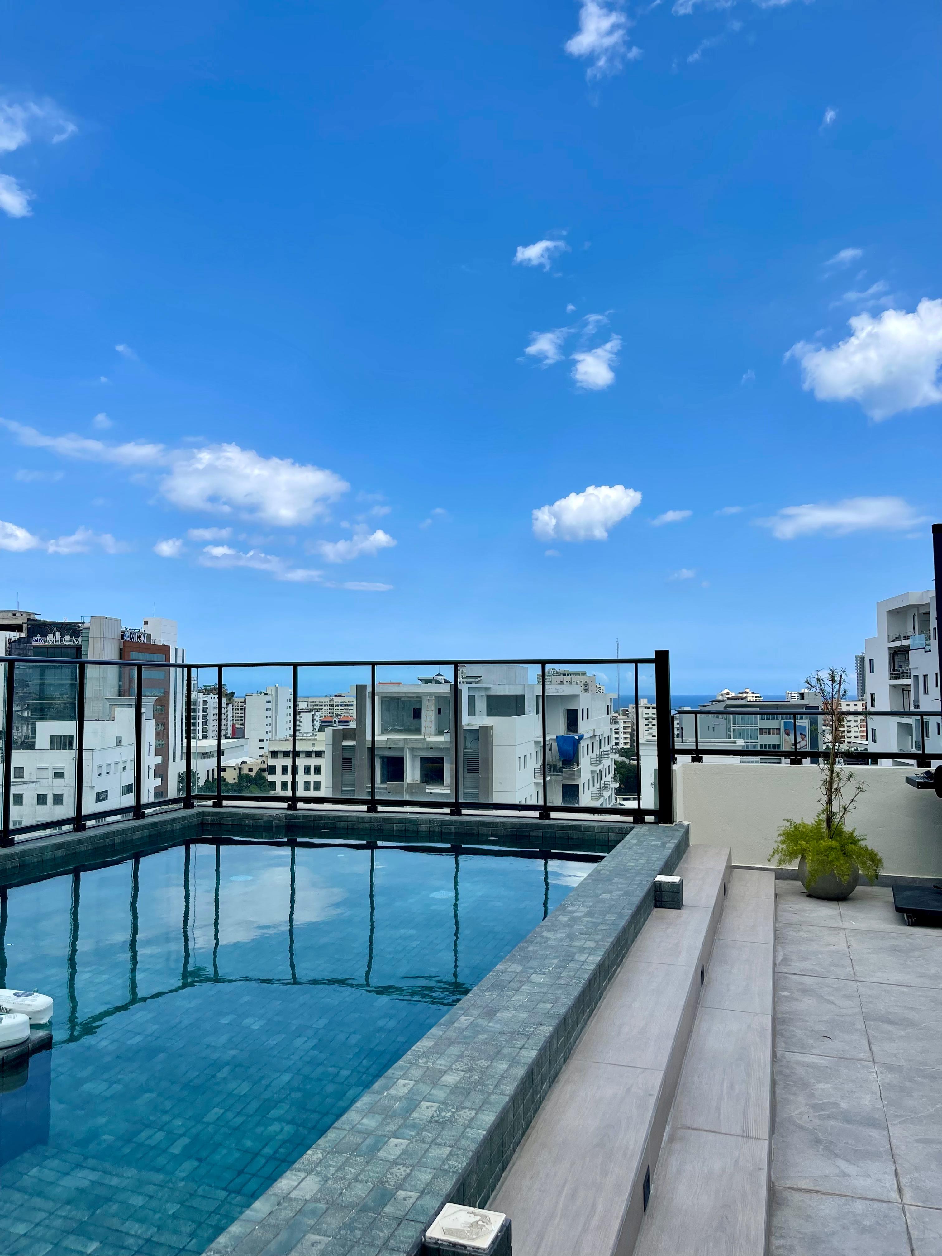 apartamentos - Rento apartamento con la línea blanca en Evaristo Morales  5