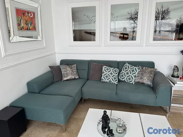 muebles y colchones - Vendo Sofá en L de tres puestos  2