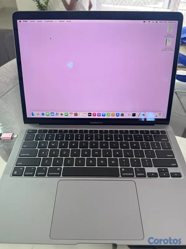 computadoras y laptops - Macbookair  2020 M1 3