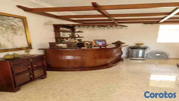 casas - 🏡 Residencia de 3 Niveles en Los Alpes II – 4 Hab, 4.5 Baños, Jacuzzi 6